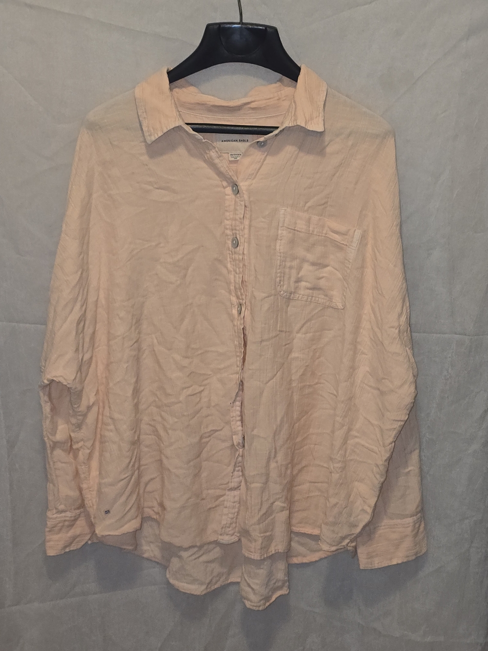 American Eagle Outfitters Button-Down Shirt
